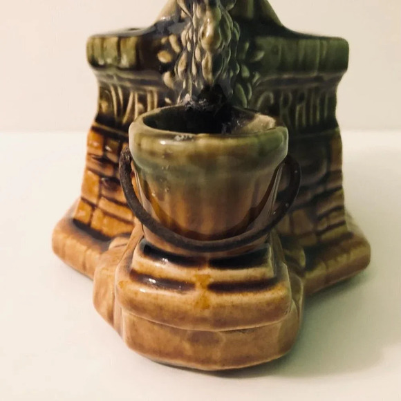 Vintage Mccoy Art Pottery Wishing Well  Planter USA - Picture 12 of 16
